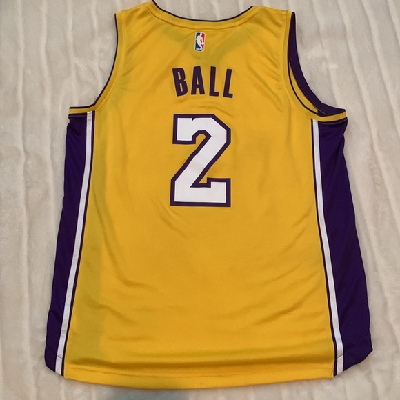 Lakers Jersey - Picture 2 of 3